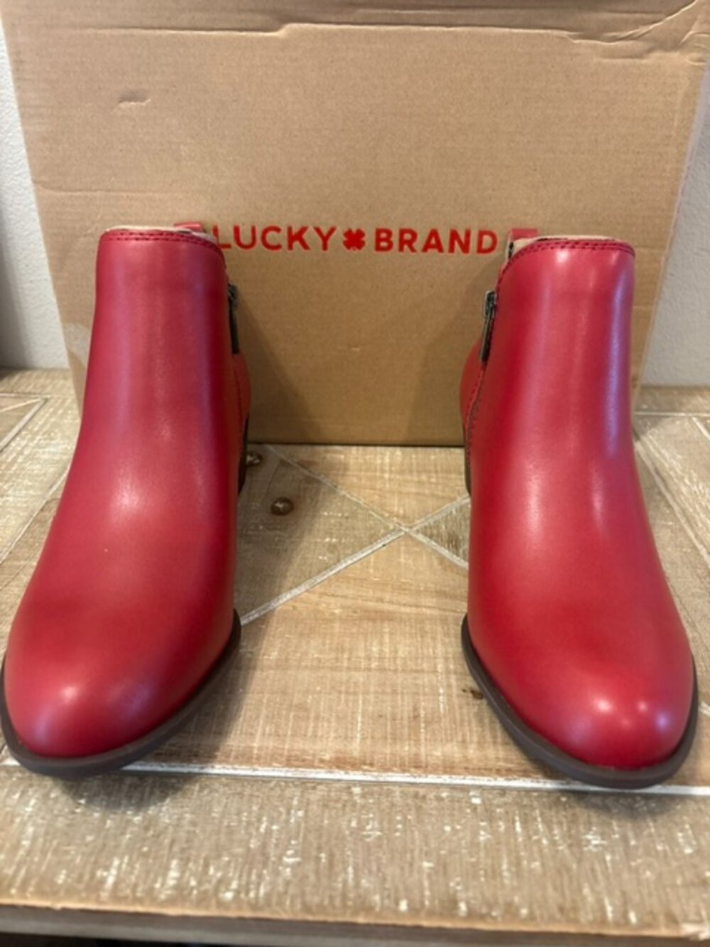 NEW Lucky Brand Basel Leather Ankle Boots Garnet Women Size 8